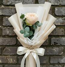 Букет цветов из:  Розы в Бриньковской
