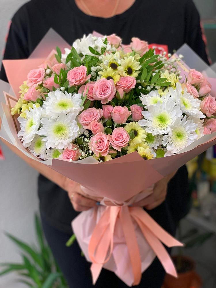 Букет цветов из: Розы и Хризантемы в Бриньковской