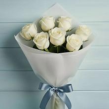 Букет 7 Белых роз Эдлесс Лав в Бриньковской