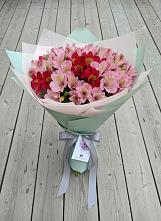 Букет цветов из:  Альстромерии в Бриньковской