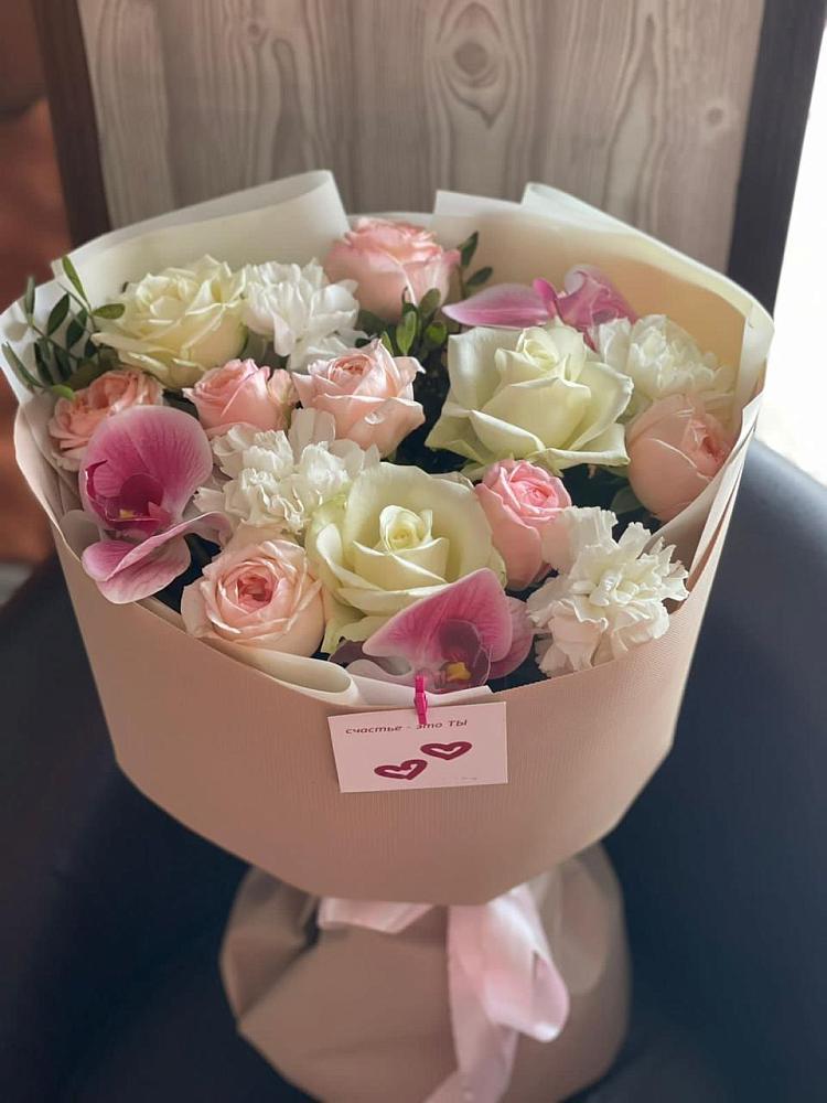 Букет цветов из: Орхидеи, Розы и Гвоздики в Бриньковской