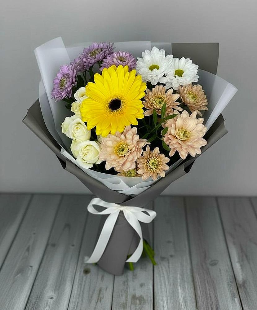 Букет цветов из: Розы, Герберы и Хризантемы в Бриньковской
