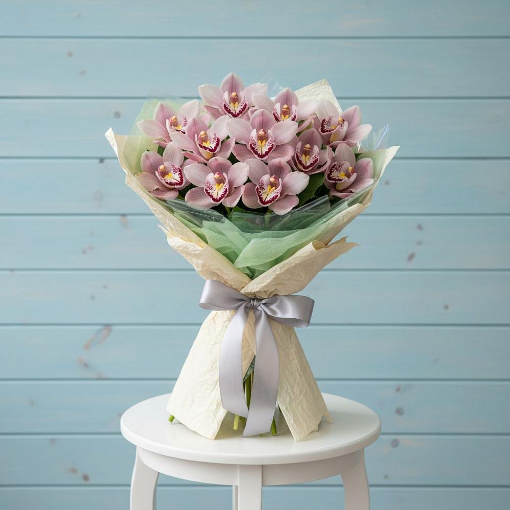 Букет цветов из: Орхидеи и Розы в Бриньковской