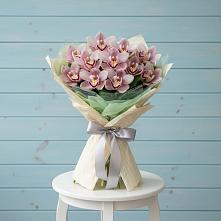 Букет цветов из:  Орхидеи и Розы в Бриньковской