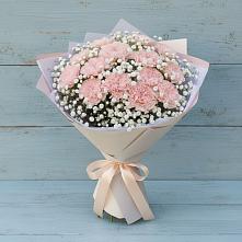 Букет цветов из:  Гвоздики в Бриньковской