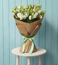 Букет цветов из:  Лизиантусы в Бриньковской