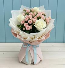Букет цветов из:  Розы в Бриньковской