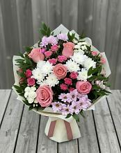 Букет цветов из:  Альстромерии, Гвоздики, Розы и Хризантемы в Бриньковской