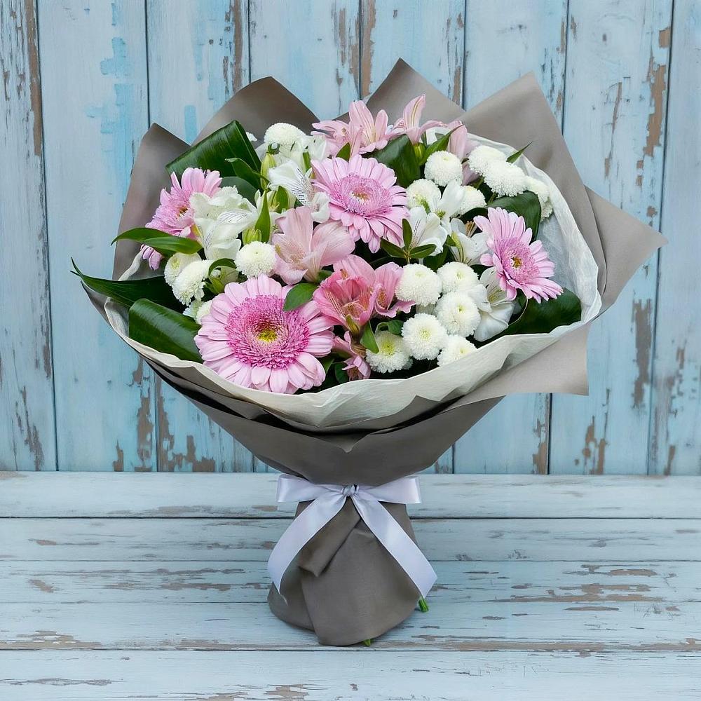 Букет цветов из: Герберы, Альстромерии и Хризантемы в Бриньковской