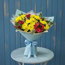 Букет цветов из:  Альстромерии и Хризантемы в Бриньковской