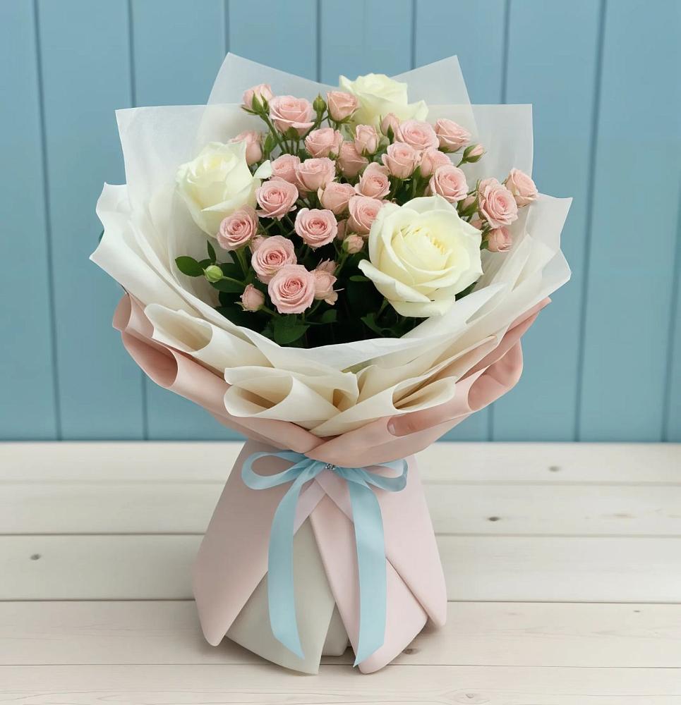 Букет цветов из: Розы в Бриньковской