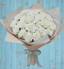 Букет цветов из:  Гвоздики в Бриньковской