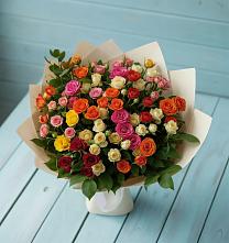 Букет Микс из разноцветных кустовых роз в Бриньковской