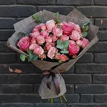 Букет цветов из:  Розы в Бриньковской